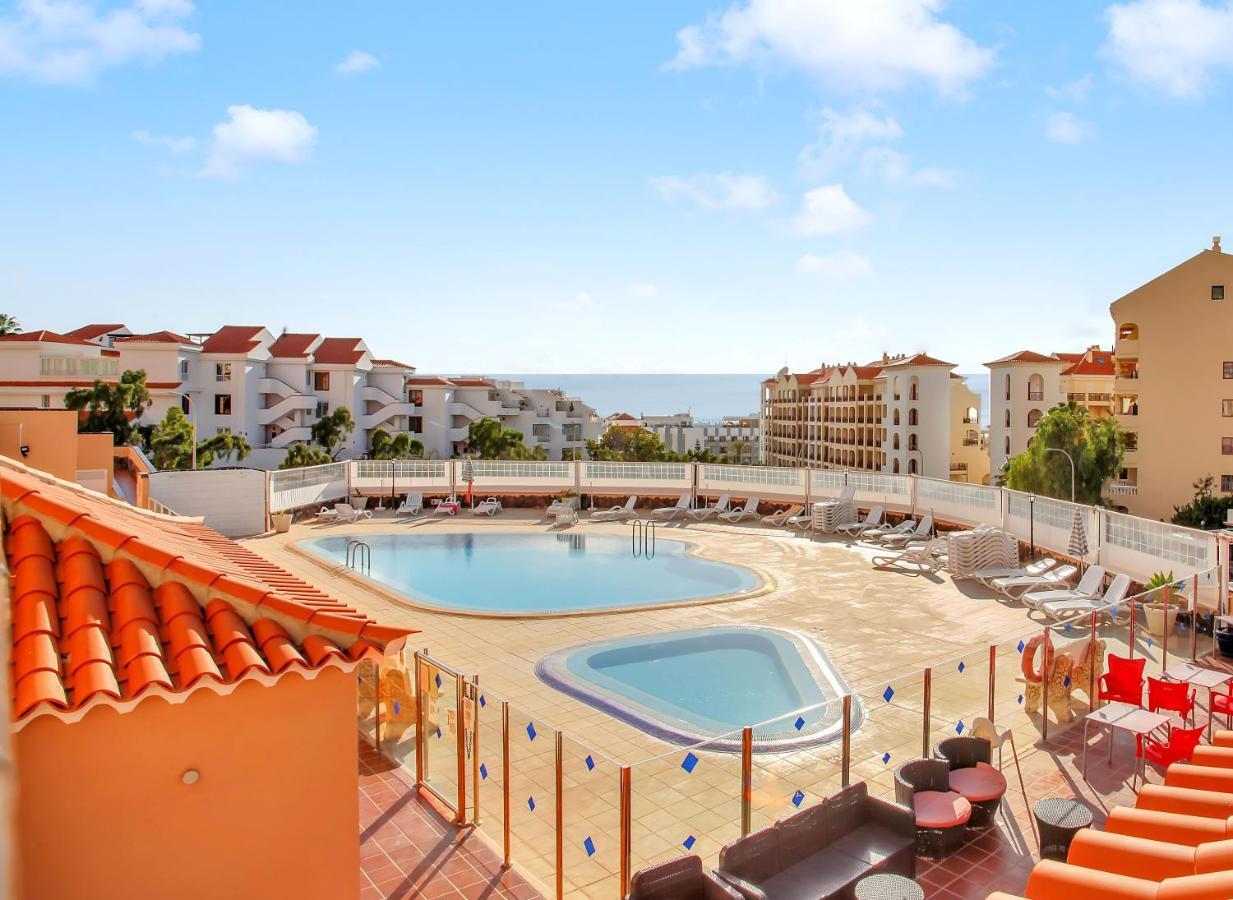 Top Floor, Sea View, Huge Terrace, Heated Pool, Garage Los Cristianos  Exterior photo